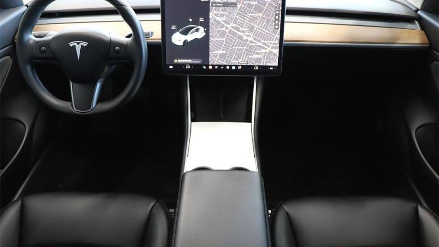 2019 Tesla Model 3 5YJ3E1EA9KF484874