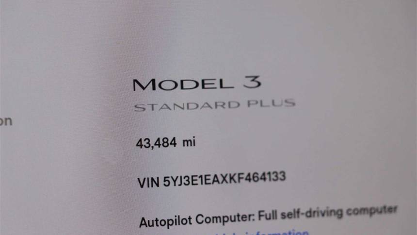 2019 Tesla Model 3 5YJ3E1EAXKF464133