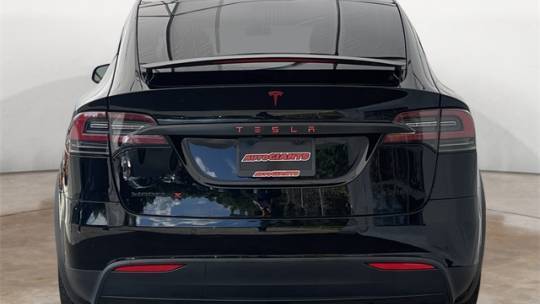 2017 Tesla Model X 5YJXCBE27HF063847