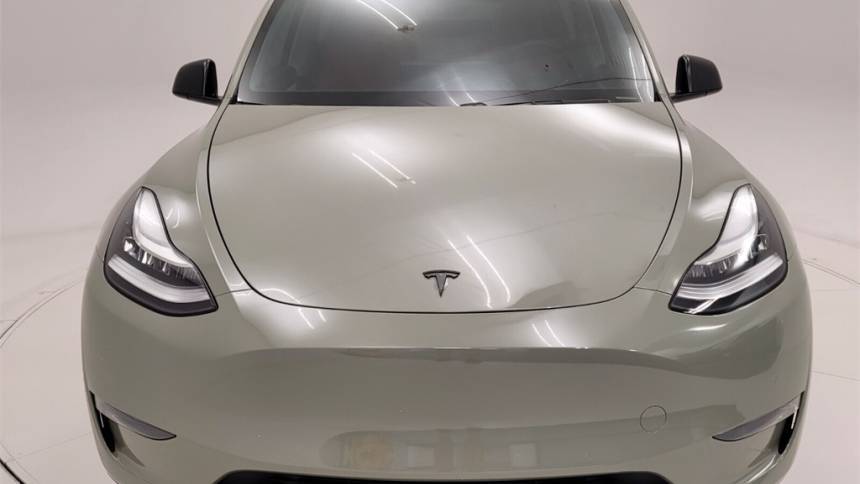 2020 Tesla Model Y 5YJYGDEE8LF051620