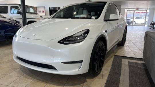 2021 Tesla Model Y 5YJYGDEE4MF078475
