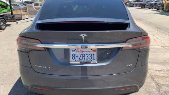 2018 Tesla Model X 5YJXCDE20JF144805