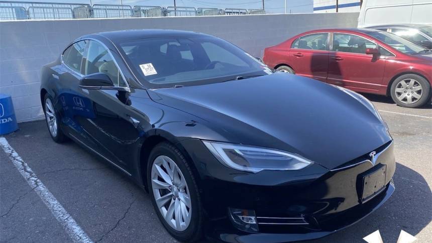 2018 Tesla Model S 5YJSA1E29JF281465