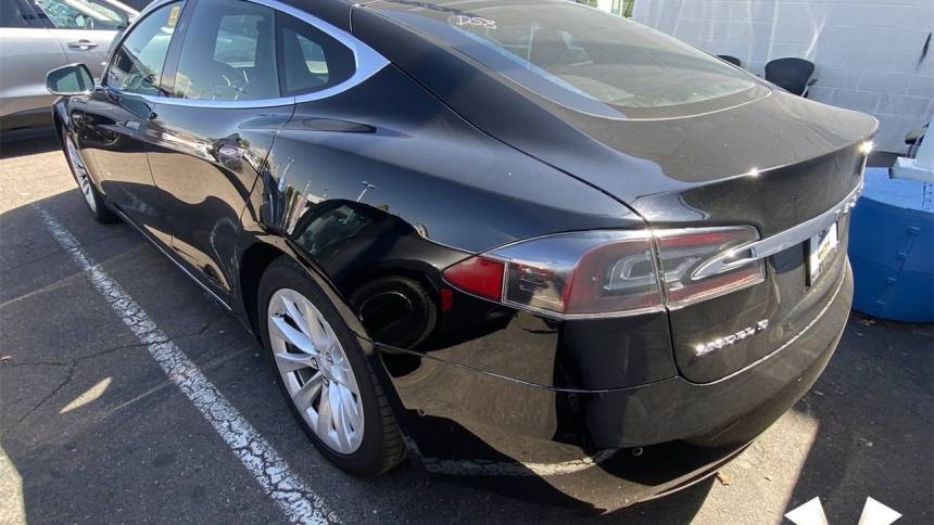 2018 Tesla Model S 5YJSA1E29JF281465