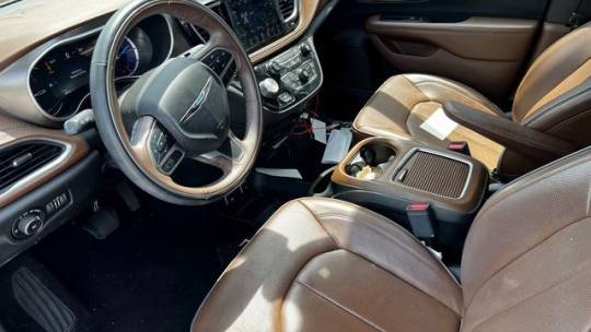 2018 Chrysler Pacifica Hybrid 2C4RC1N76JR295039