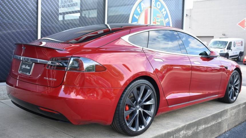2019 Tesla Model S 5YJSA1E46KF313632