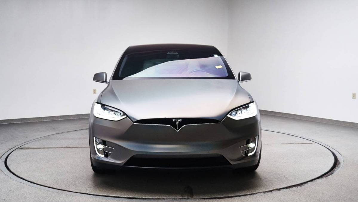 2017 Tesla Model X 5YJXCBE28HF049407