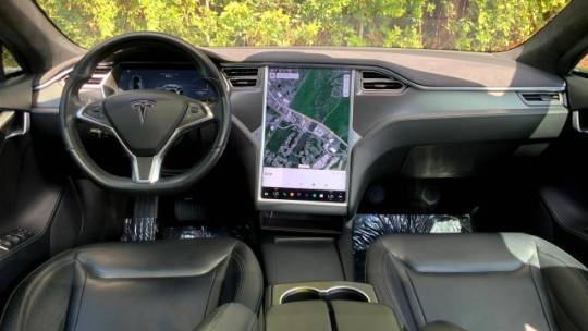 2016 Tesla Model S 5YJSA1E20GF144505