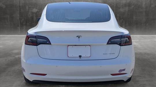 2019 Tesla Model 3 5YJ3E1EB6KF390394