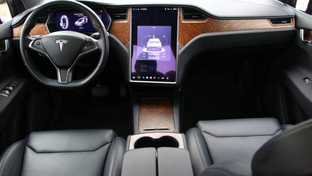 2019 Tesla Model X 5YJXCBE21KF192836
