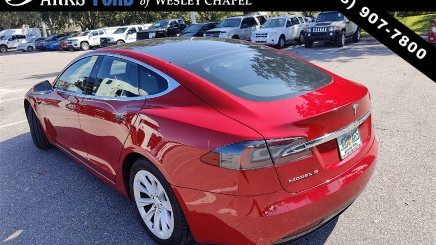 2017 Tesla Model S 5YJSA1E17HF200058