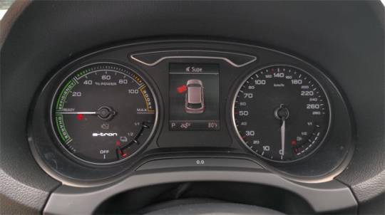 2017 Audi A3 Sportback e-tron WAUUPBFF2HA119496
