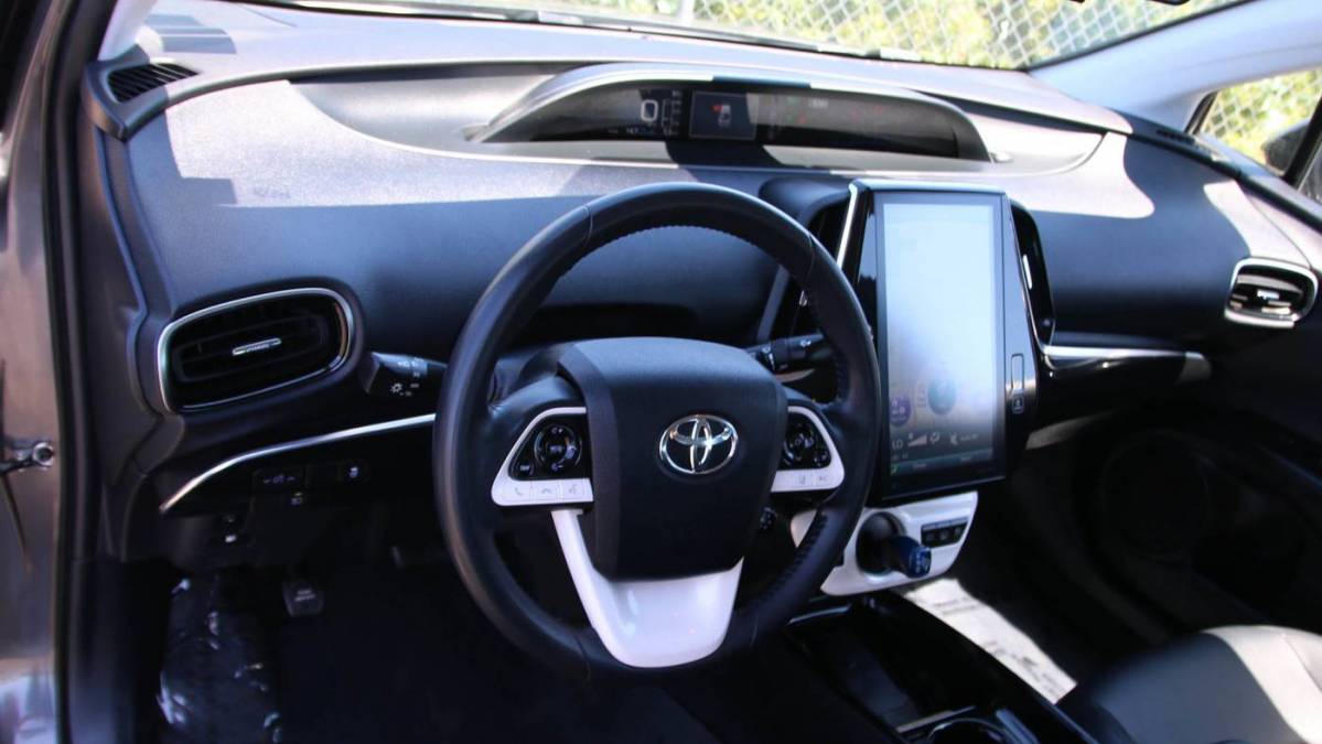 2017 Toyota Prius Prime JTDKARFP6H3011612