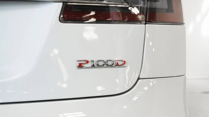 2017 Tesla Model S 5YJSA1E49HF217194