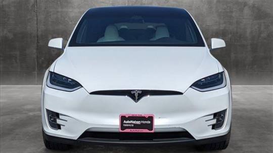 2018 Tesla Model X 5YJXCBE23JF128635