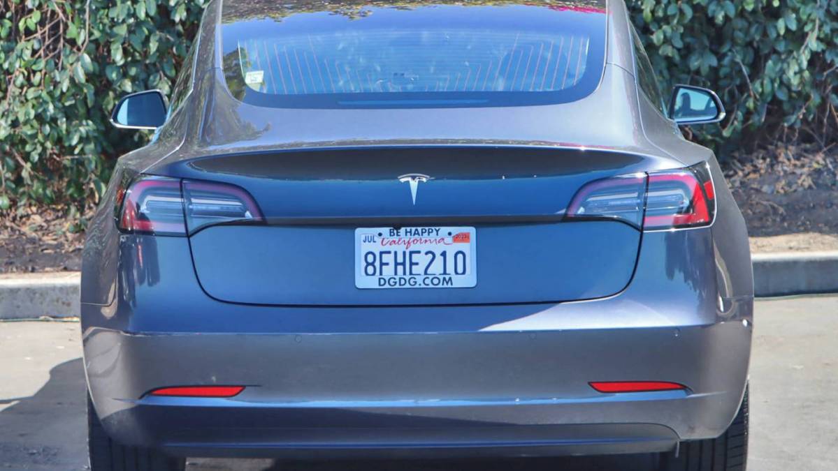 2018 Tesla Model 3 5YJ3E1EA3JF049802
