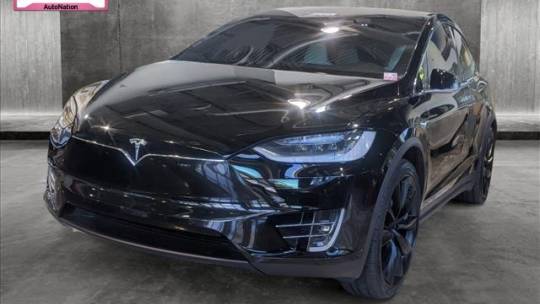 2018 Tesla Model X 5YJXCBE21JF109355