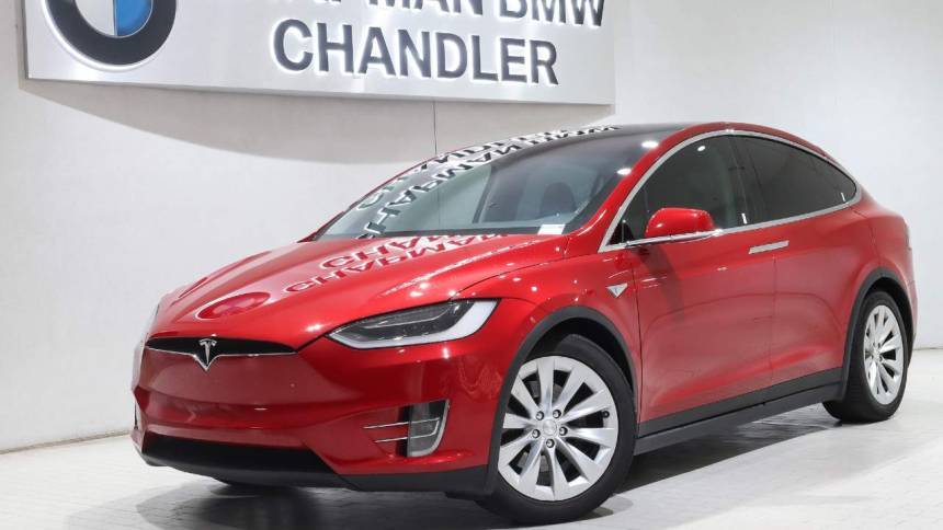 2016 Tesla Model X 5YJXCBE21GF005585