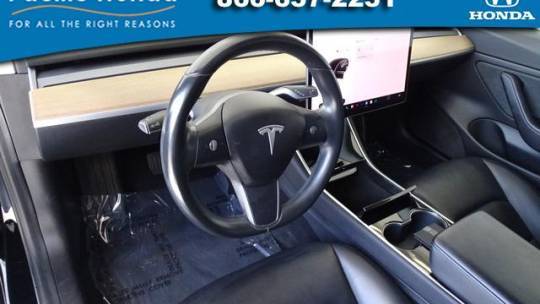 2018 Tesla Model 3 5YJ3E1EA8JF176139