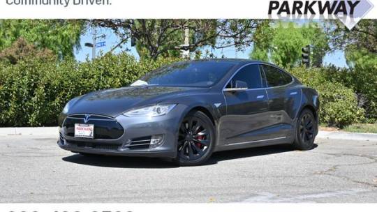2016 Tesla Model S 5YJSA1E44GF136456