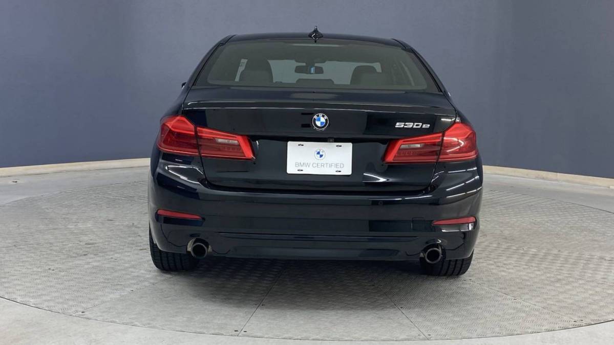2019 BMW 5 Series WBAJA9C52KB388754