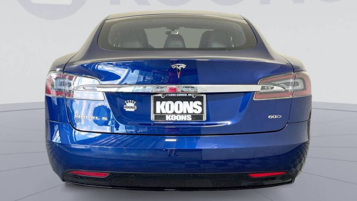 2016 Tesla Model S 5YJSA1E22GF164951