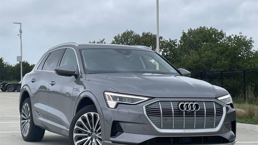 2019 Audi e-tron WA1VABGE1KB018783