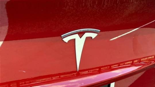 2018 Tesla Model 3 5YJ3E1EA5JF058484
