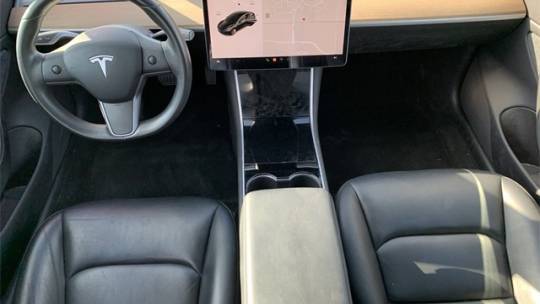 2019 Tesla Model 3 5YJ3E1EB6KF364555