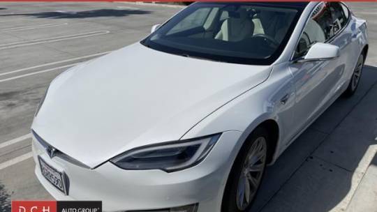 2018 Tesla Model S 5YJSA1E23JF265097