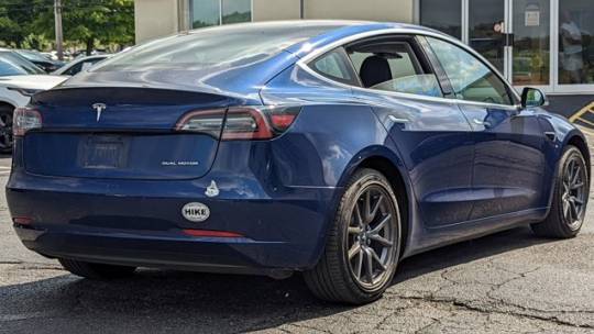 2018 Tesla Model 3 5YJ3E1EB9JF120462