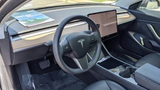 2019 Tesla Model 3 5YJ3E1EA8KF543008