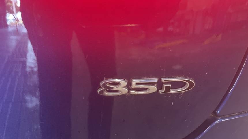 2015 Tesla Model S 5YJSA1H24FF093648