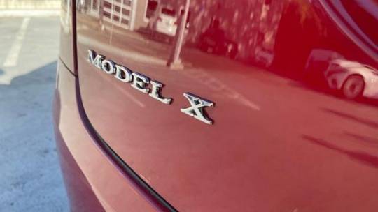 2017 Tesla Model X 5YJXCDE2XHF035665