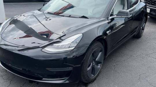 2018 Tesla Model 3 5YJ3E1EA3JF155215