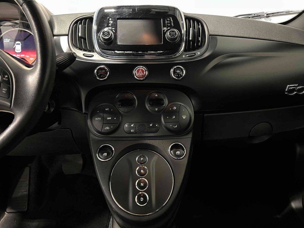 2017 Fiat 500e 3C3CFFGE7HT530100