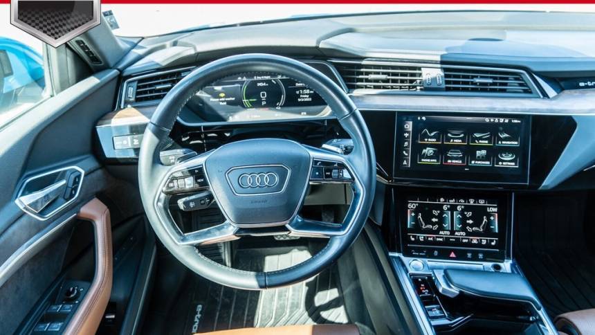 2019 Audi e-tron WA1VABGE4KB021130