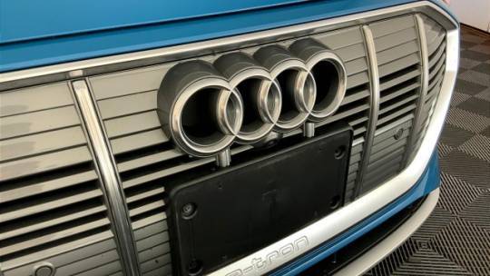 2019 Audi e-tron WA1VAAGE0KB011902