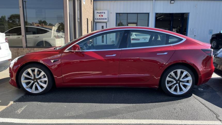 2019 Tesla Model 3 5YJ3E1EB3KF389767