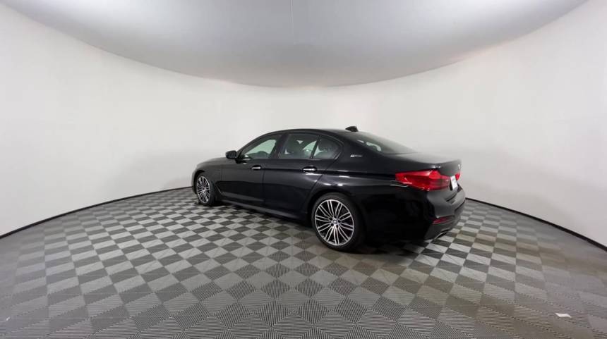 2018 BMW 5 Series WBAJA9C59JB251857