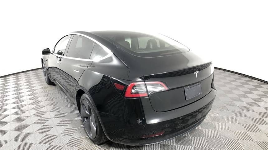 2019 Tesla Model 3 5YJ3E1EA3KF410804