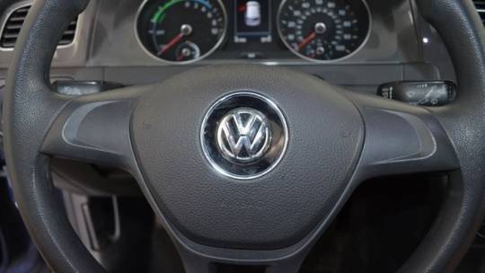 2016 Volkswagen e-Golf WVWKP7AU3GW913924