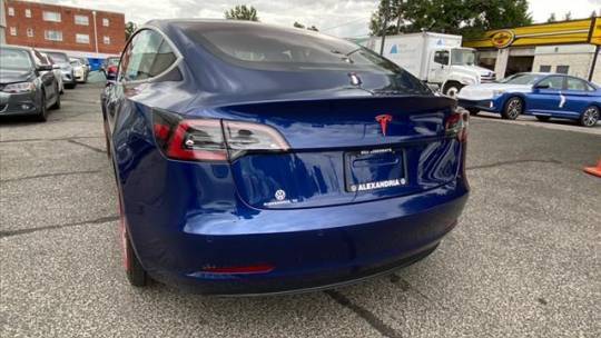 2018 Tesla Model 3 5YJ3E1EA8JF013149