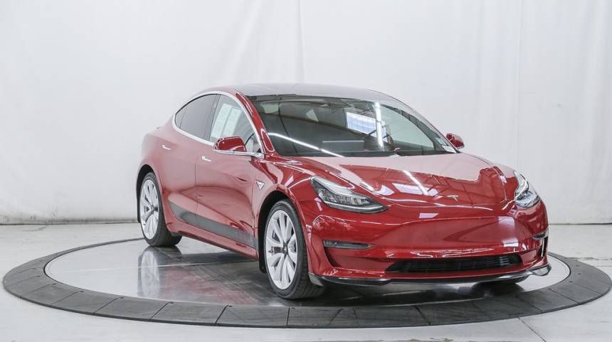 2018 Tesla Model 3 5YJ3E1EBXJF132877