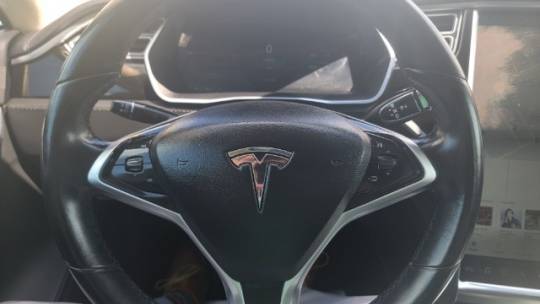 2014 Tesla Model S 5YJSA1H10EFP45655