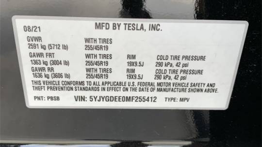 2021 Tesla Model Y 5YJYGDEE0MF255412
