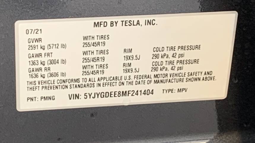 2021 Tesla Model Y 5YJYGDEE8MF241404
