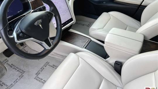 2017 Tesla Model S 5YJSA1E24HF232944