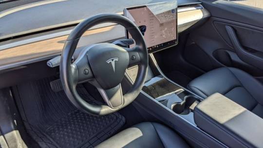 2019 Tesla Model 3 5YJ3E1EA4KF309061