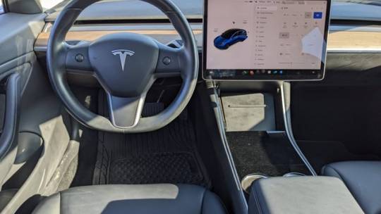 2019 Tesla Model 3 5YJ3E1EA4KF309061